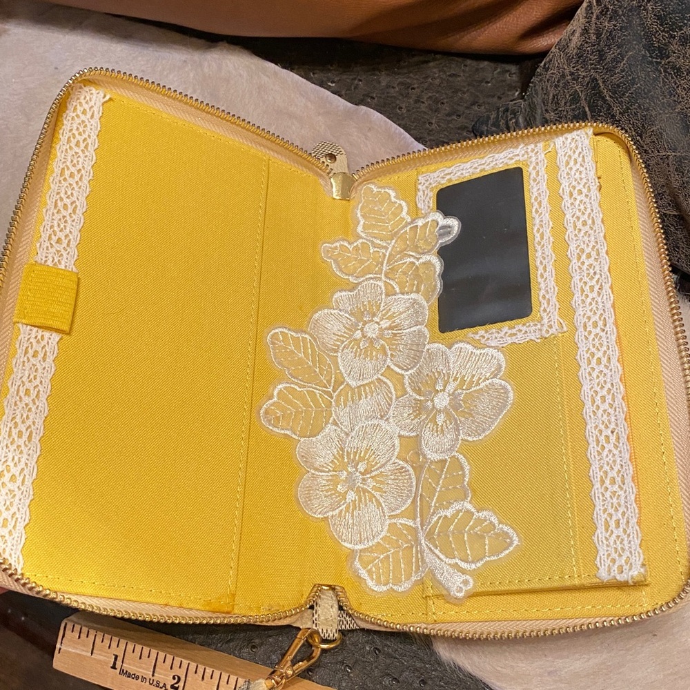 Justshik wristlet strap - Picture 7 of 8